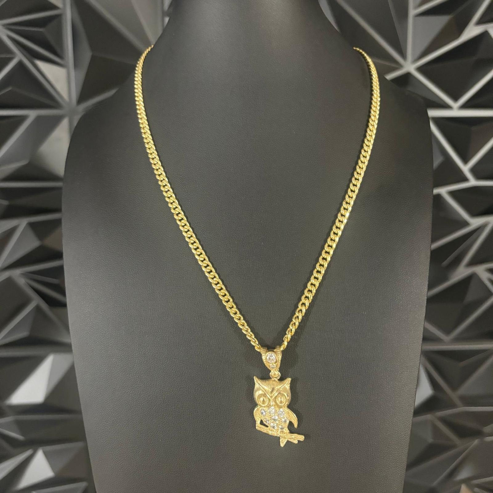 Pendant Owl/ búho Gold 10K
